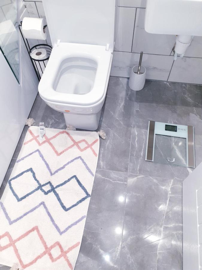 Luxury 1 Bed Close To Town Centre With Free Parking เซาเทนด์ ออน ซี ภายนอก รูปภาพ