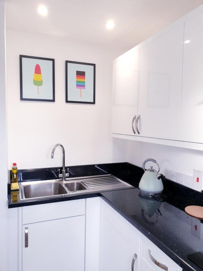 Luxury 1 Bed Close To Town Centre With Free Parking เซาเทนด์ ออน ซี ภายนอก รูปภาพ